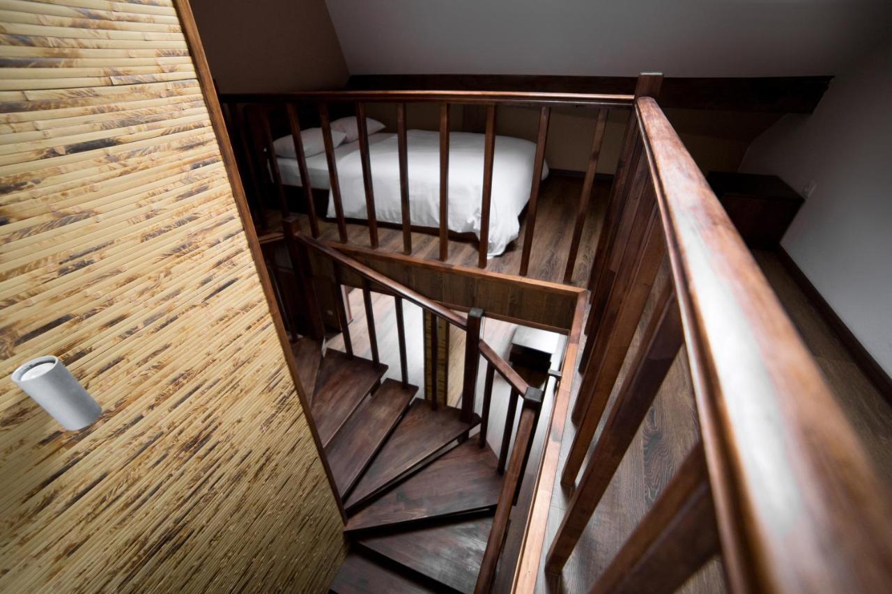 Apartments On Mitny Square 리비프 외부 사진